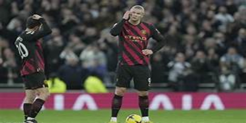 ag官网战术深度分析：7次触球背后的体系失衡-ag官网